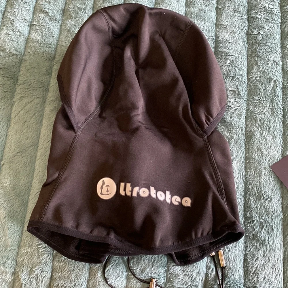 Ltrototea black ski mask NWT